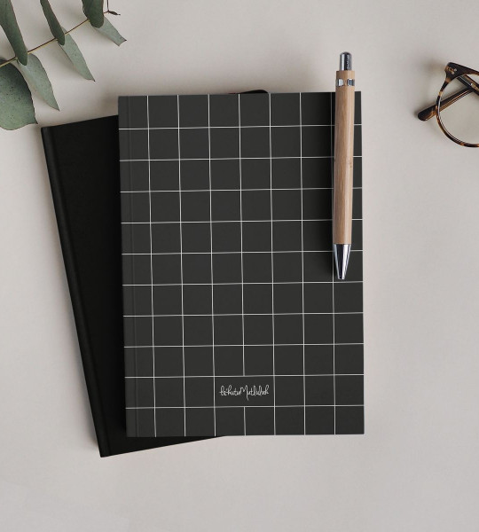 Siyah Cool Kareli Çizgisiz Defter